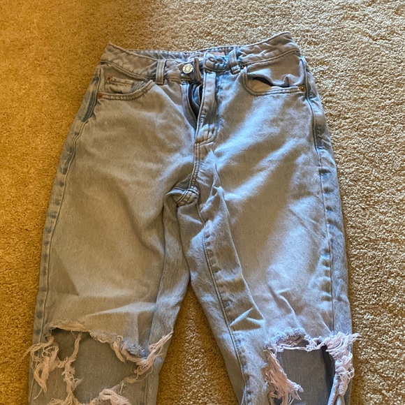 Mom jeans from garage - Picture 1 of 3